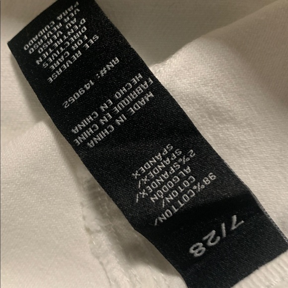 Fashion Nova | Sz 7 white flare jeans - new with tags - Picture 4 of 4